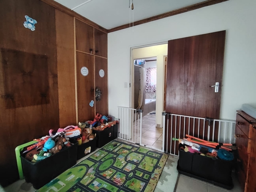  Bedroom Property for Sale in Uitsig Free State